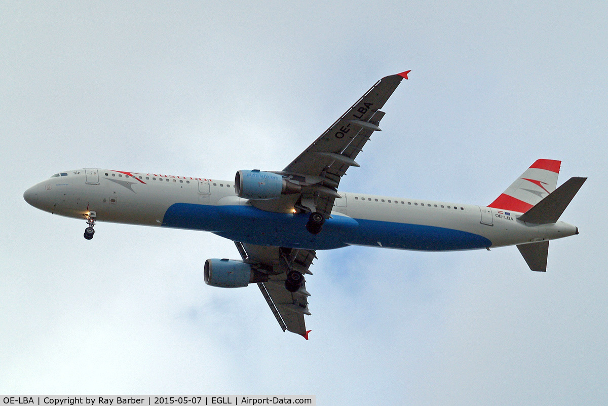OE-LBA, 1995 Airbus A321-111 C/N 552, Airbus A321-111 [0552] (Austrian Airlines) Home~G 07/05/2015. On approach 27R.