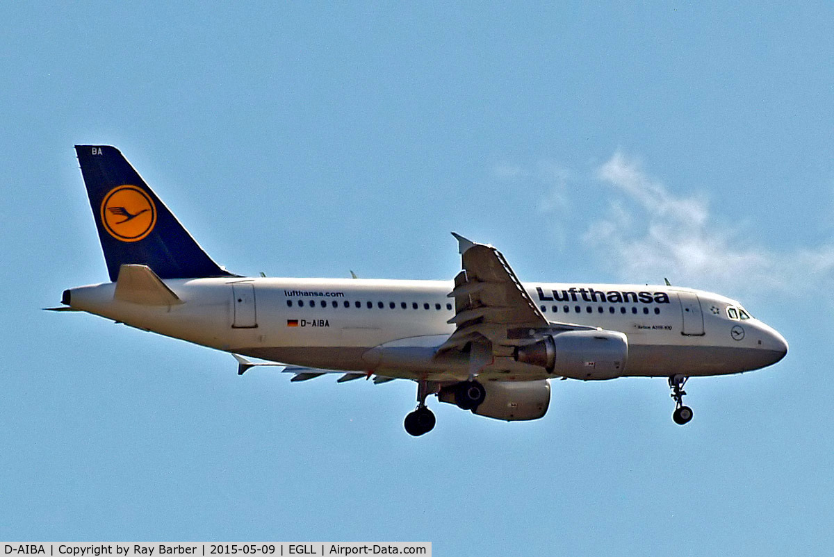 D-AIBA, 2009 Airbus A319-114 C/N 4141, Airbus A319-114 [4141] (Lufthansa) Home~G 09/05/2015. On approach 27L.