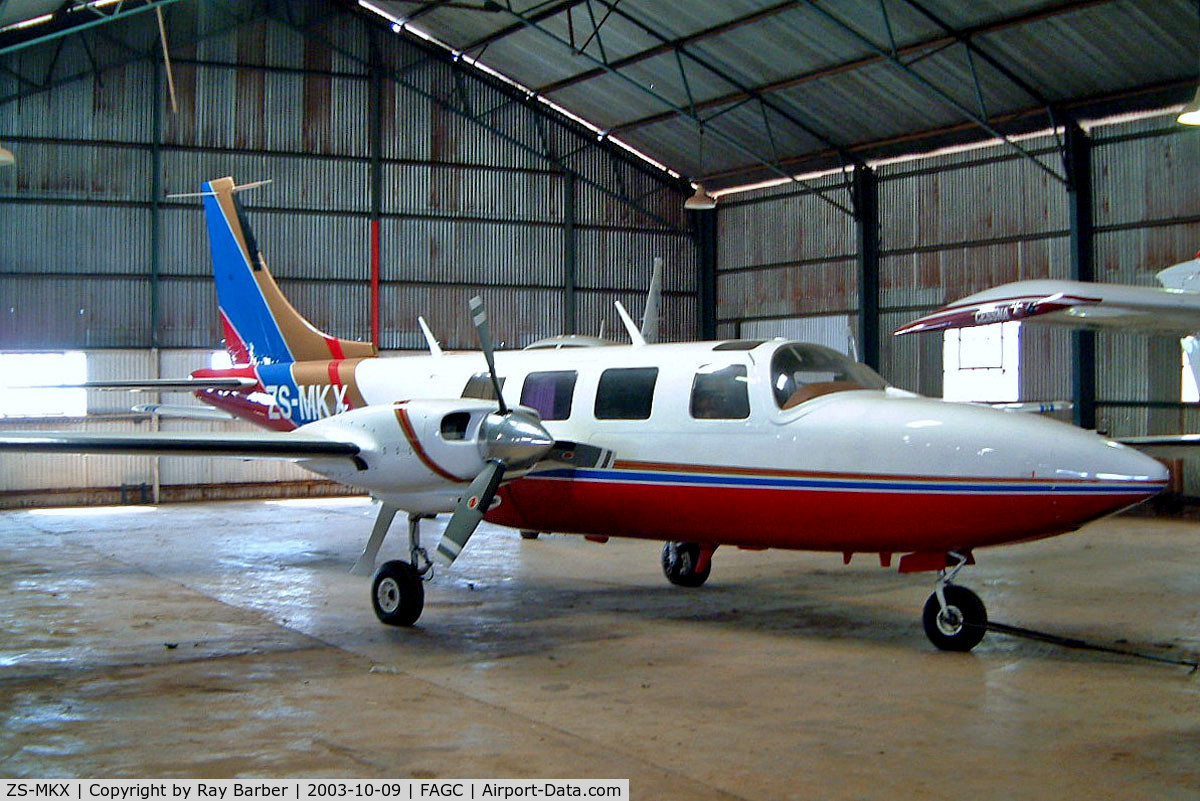 ZS-MKX, 1981 Piper Aerostar 602P C/N 62P08858165019, Piper PA60-602P Aerostar [62P-0885-8165019] Grand Central~ZS 09/10/2003