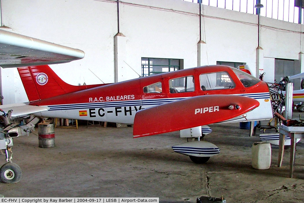 EC-FHV, Piper PA-28-161 Warrior II C/N 287816361, Piper PA-28-161 Warrior II [28-7816361] Palma-Son Bonet~EC 17/09/2004