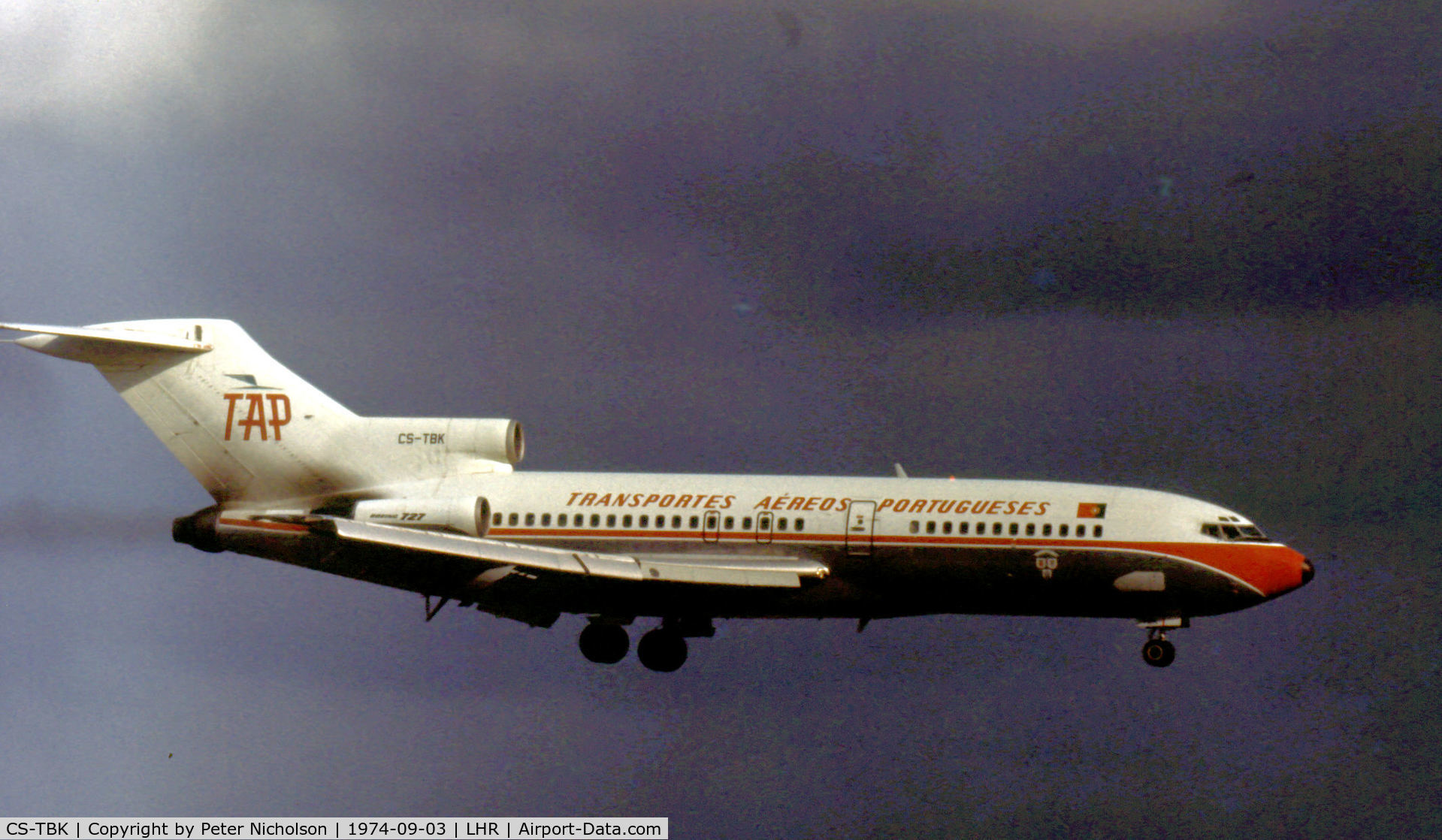 CS-TBK, 1967 Boeing 727-82 C/N 19404, Boeing 727-82 of TAP Air Portugal on approach to Heathrow in the Summer of 1974.
