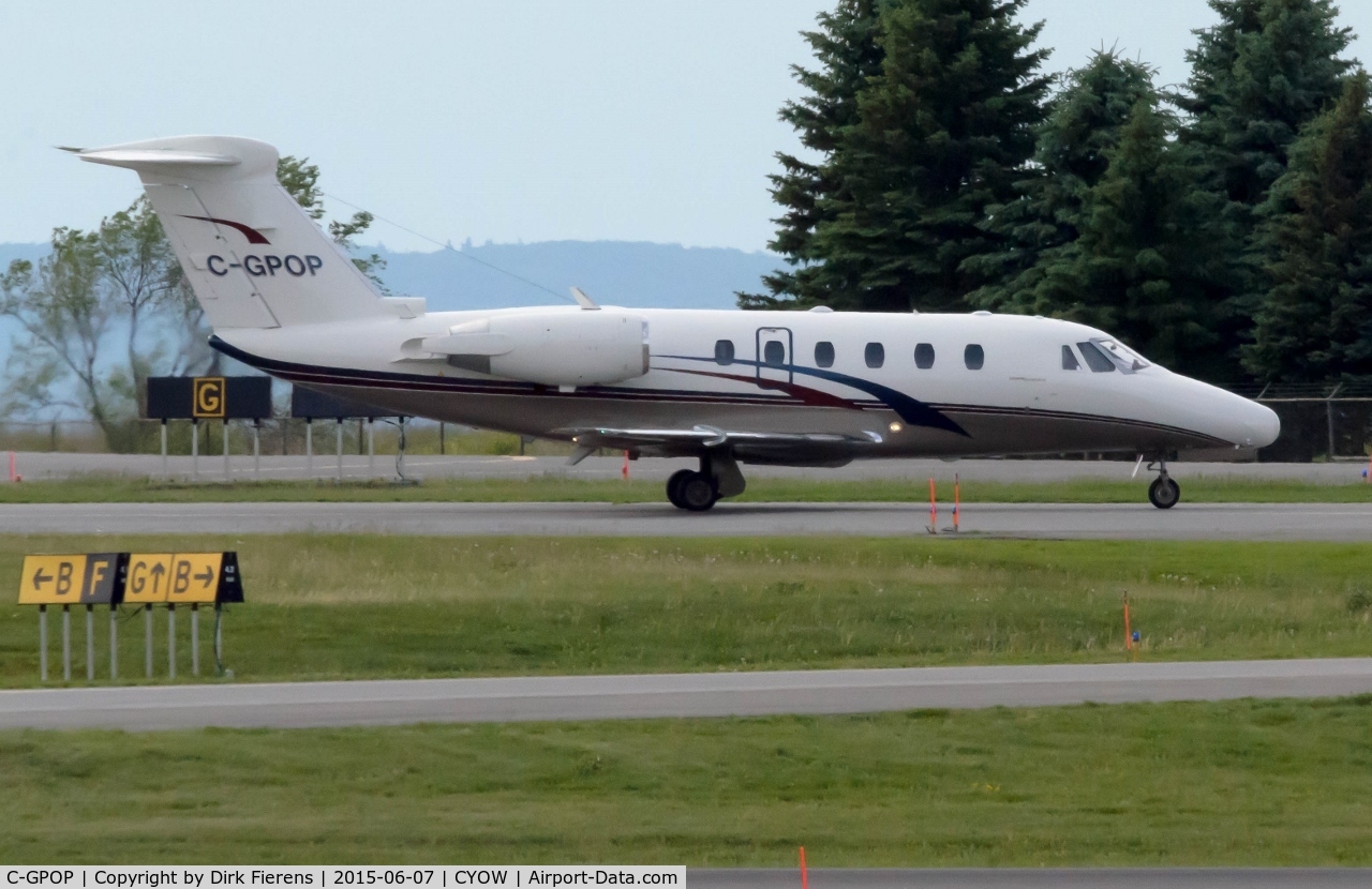 C-GPOP, 1985 Cessna 650 Citation III C/N 650-0042, Just Landed and taxing toward ramp.