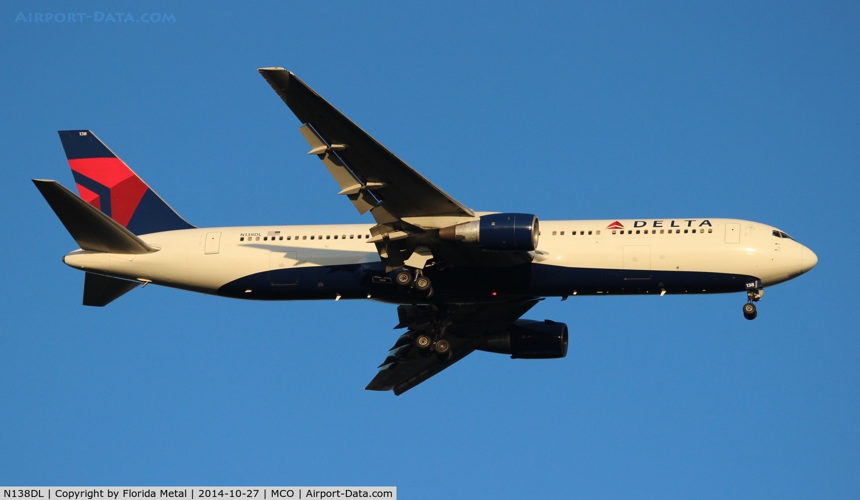 N138DL, 1991 Boeing 767-332 C/N 25409, Delta 767-300