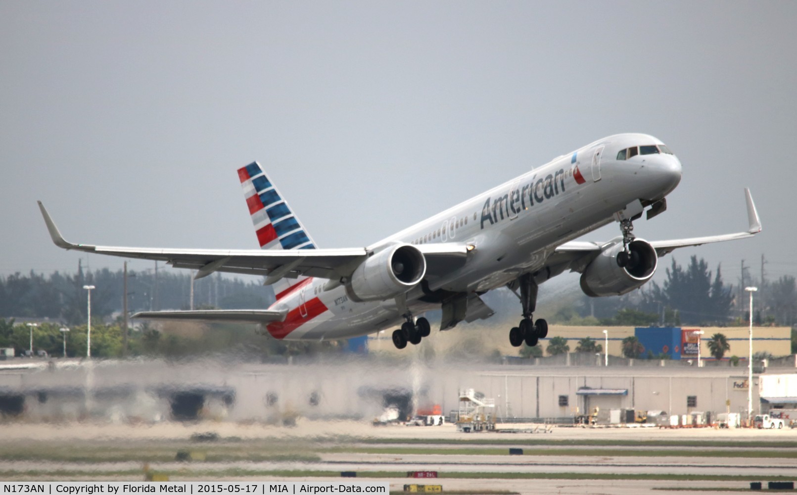 N173AN, 2002 Boeing 757-223 C/N 32399, American 757-200