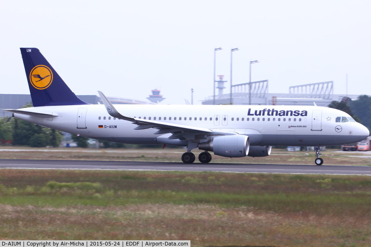 D-AIUM, 2015 Airbus A320-214 C/N 6577, Lufthansa