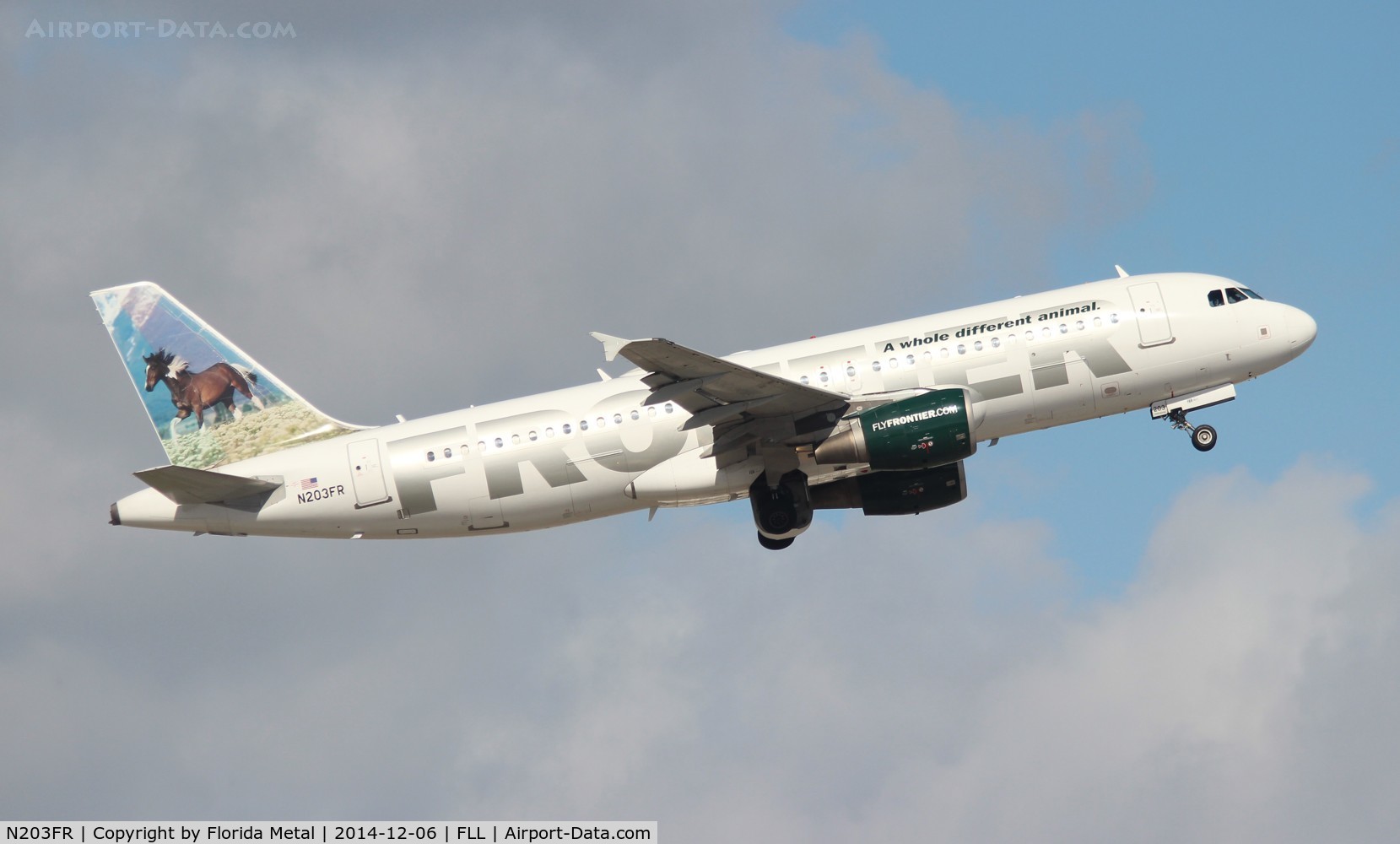 N203FR, 2002 Airbus A320-214 C/N 1806, Frontier Sally the Mustang