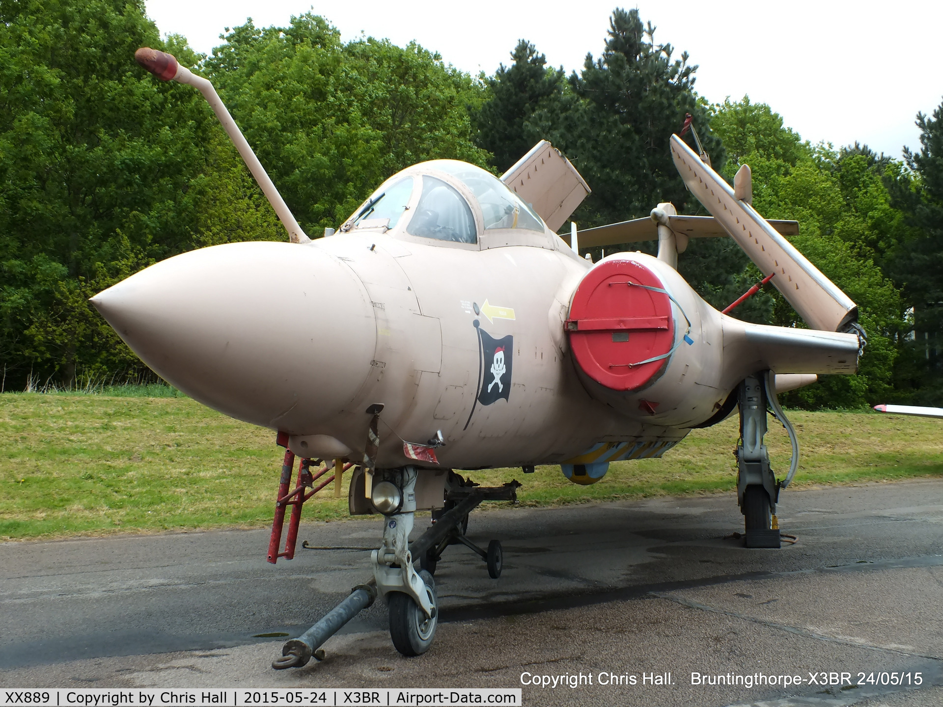 XX889, 1974 Hawker Siddeley Buccaneer S.2B C/N B3-05-73, at the Cold War Jets Open Day 2015