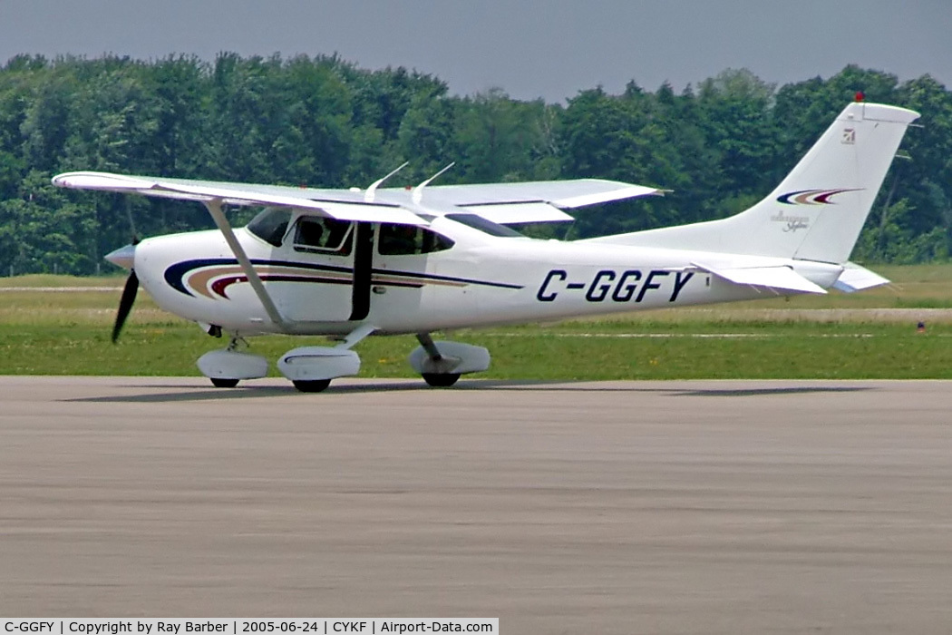 C-GGFY, 2000 Cessna 182S Skylane C/N 18280737, Cessna 182S Skylane [182-80737] Kitchener-Waterloo Regional~C 24/06/2005