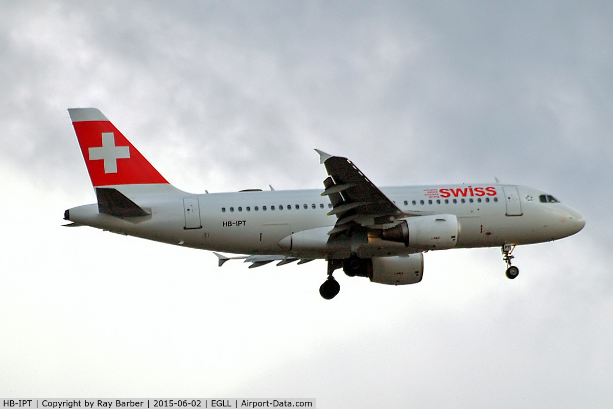 HB-IPT, 1997 Airbus A319-112 C/N 727, Airbus A319-112 [0727] (Swiss International Air Lines) Home~G 02/06/2015. On approach 27L.