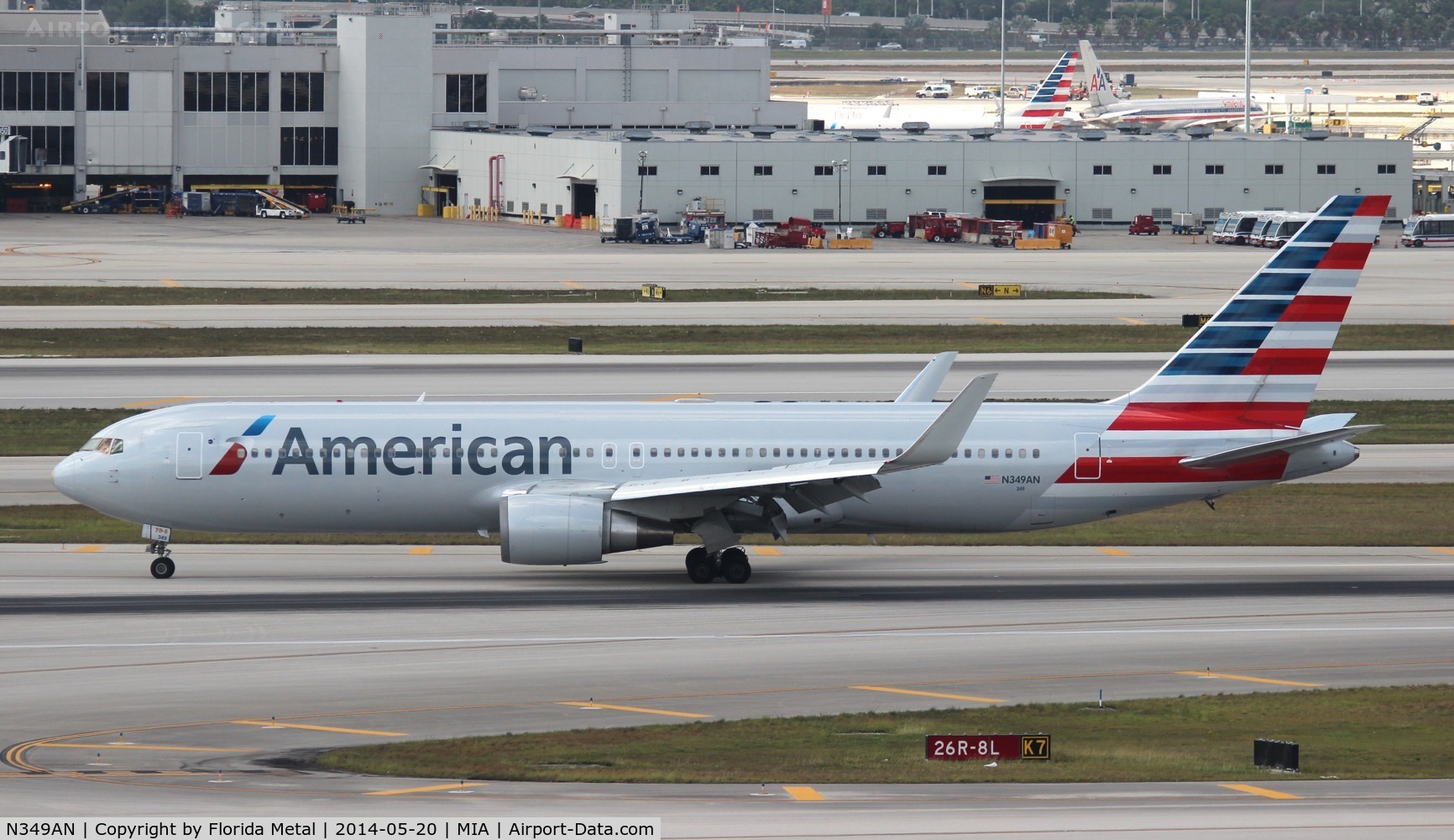 N349AN, 2003 Boeing 767-323 C/N 33088, American