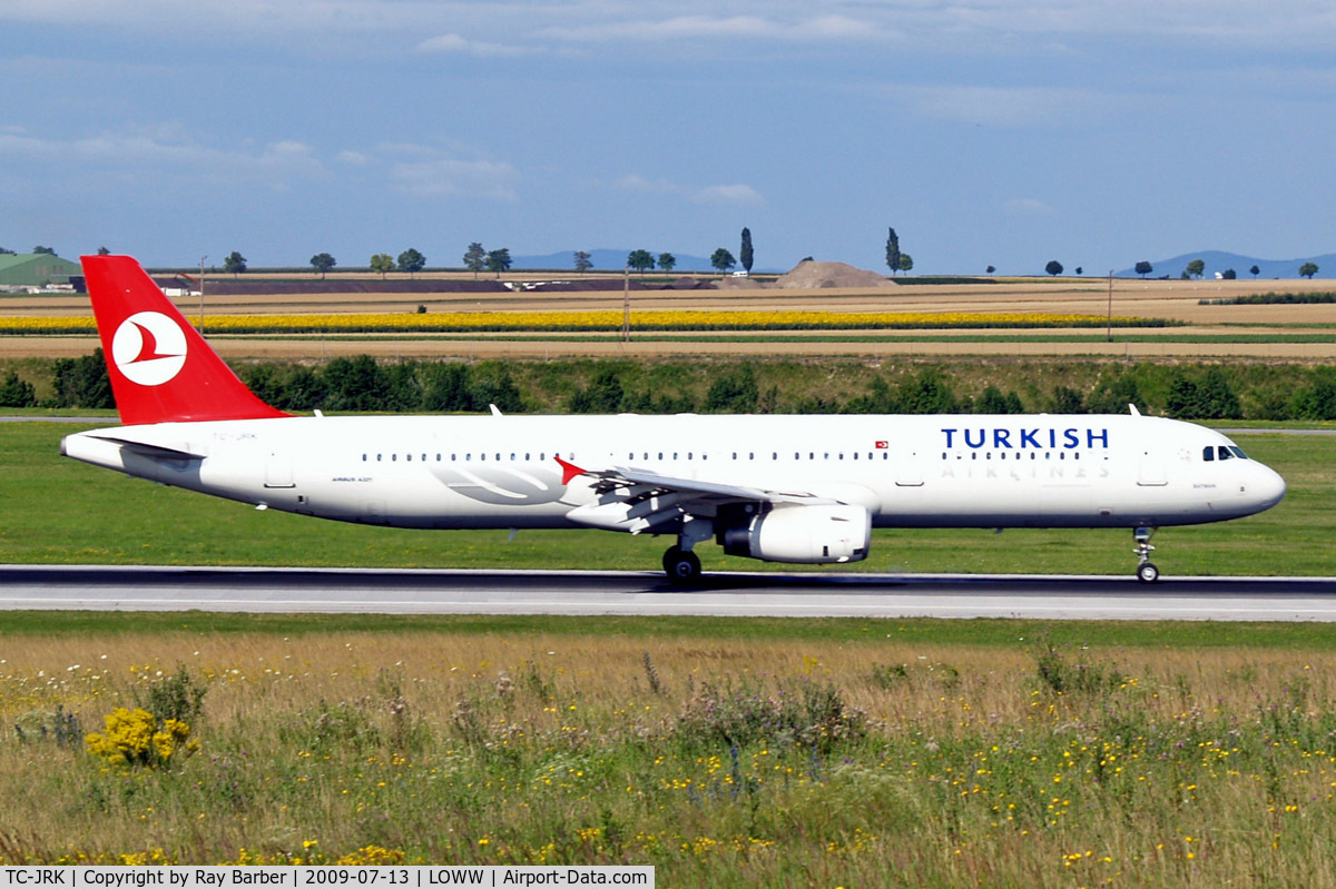 TC-JRK, 2008 Airbus A321-231 C/N 3525, Airbus A321-231 [3525] (THY Turkish Airlines) Vienna-Schwechat~OE 13/07/2009