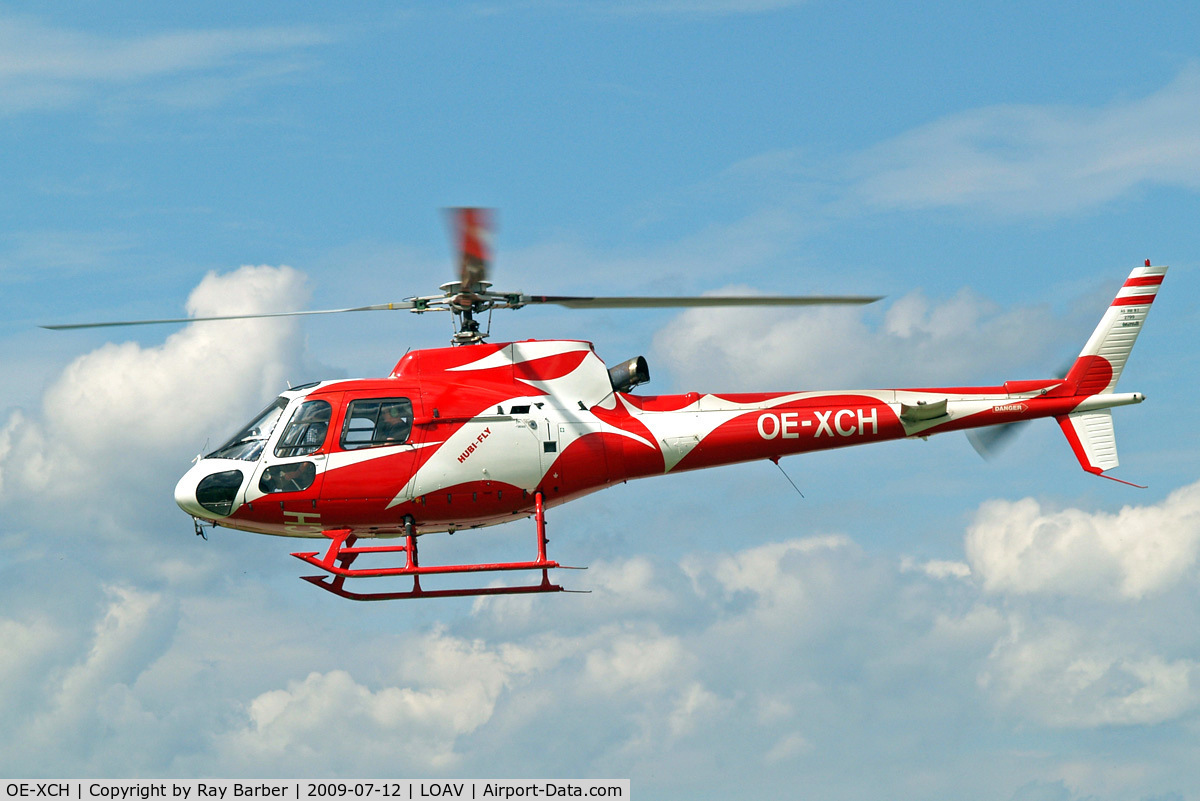OE-XCH, Eurocopter AS-350B-2 Ecureuil Ecureuil C/N 2799, Eurocopter AS.350B2 Ecureuil [2799] (Hubi-Fly Helikopterschule GmbH) Bad Voslau~OE 12/07/2009