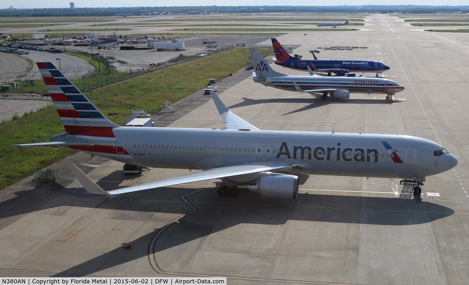 N380AN, 1993 Boeing 767-323 C/N 25449, American