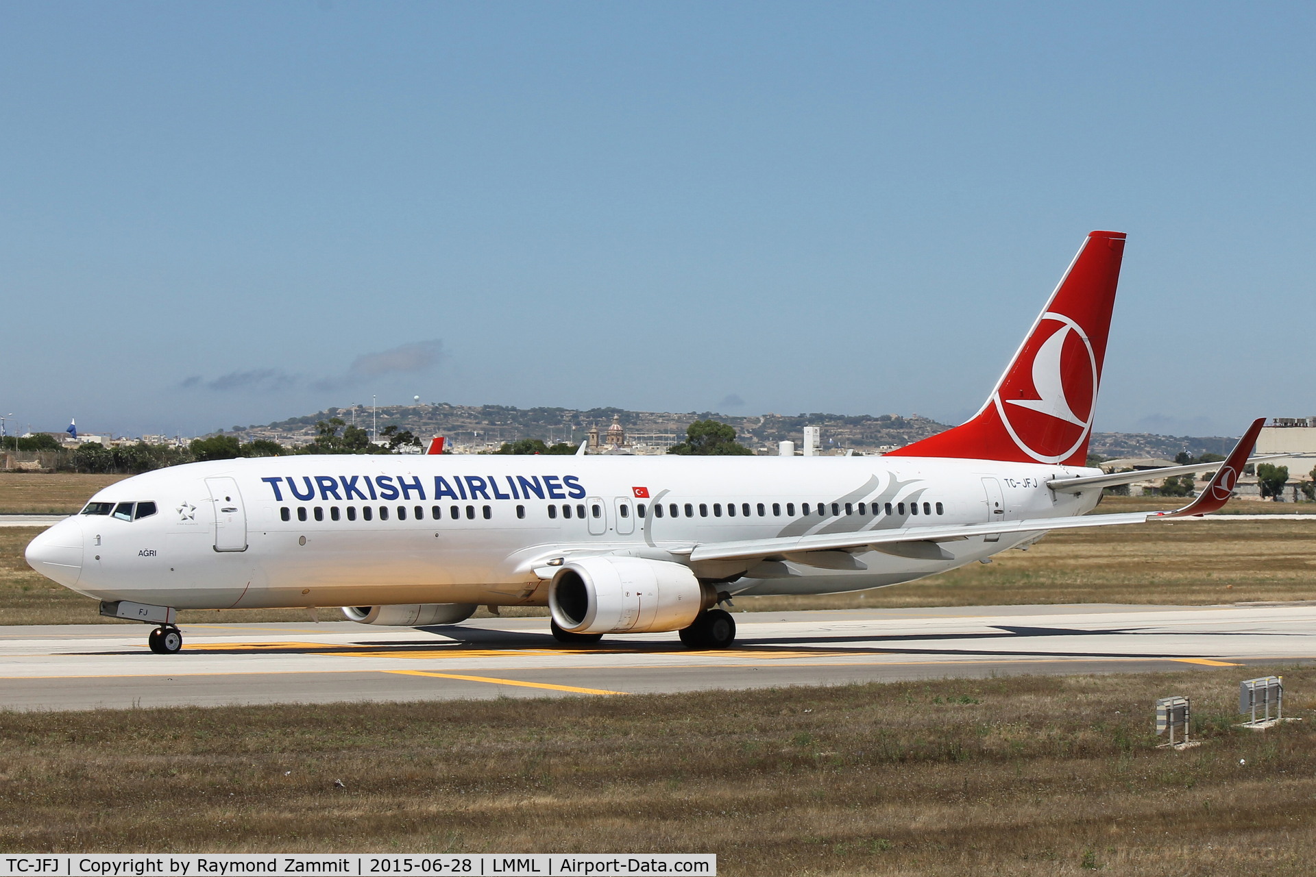 TC-JFJ, 1999 Boeing 737-8F2 C/N 29772, B737-800 TC-JFJ Turkish Airlines
