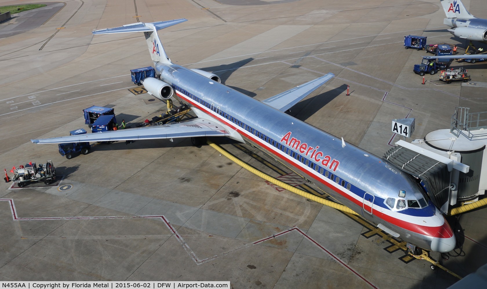 N455AA, 1988 McDonnell Douglas MD-82 (DC-9-82) C/N 49560, American