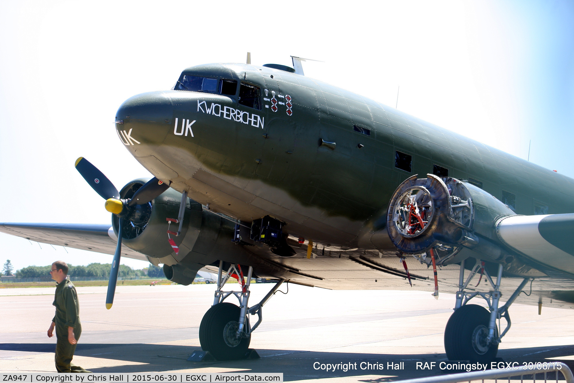 ZA947, 1943 Douglas C-47A-60-DL Dakota III C/N 10200, BBMF Dakota missing one engine