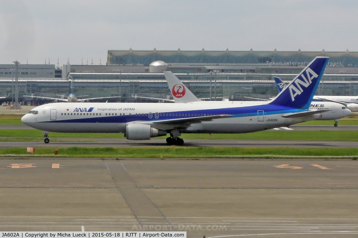 JA602A, 1997 Boeing 767-381 C/N 27944, At Haneda