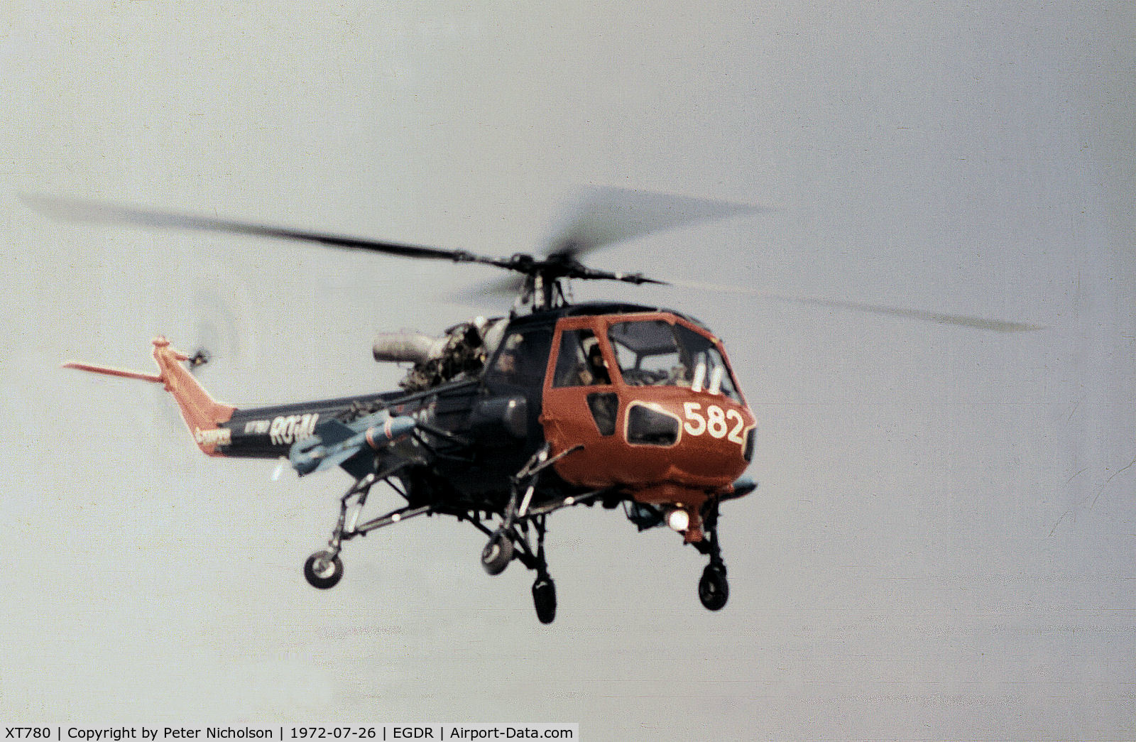 XT780, Westland Wasp HAS.1 C/N F9662, Wasp HAS.1 of 706 Squadron in action at the 1972 RNAS Culdrose Airshow.