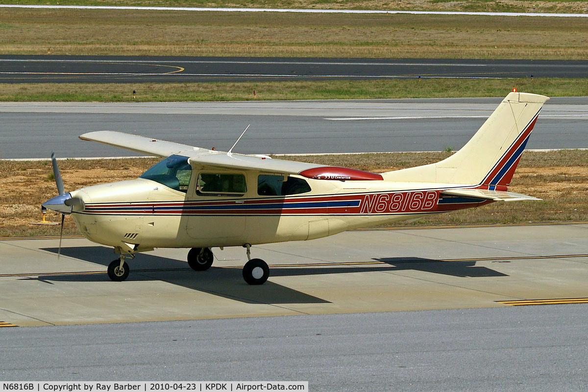 N6816B, 1978 Cessna T210M Turbo Centurion C/N 21062837, Cessna T.210M Turbo Centurion [210-62837] Atlanta-Dekalb Peachtree~N 23/04/2010