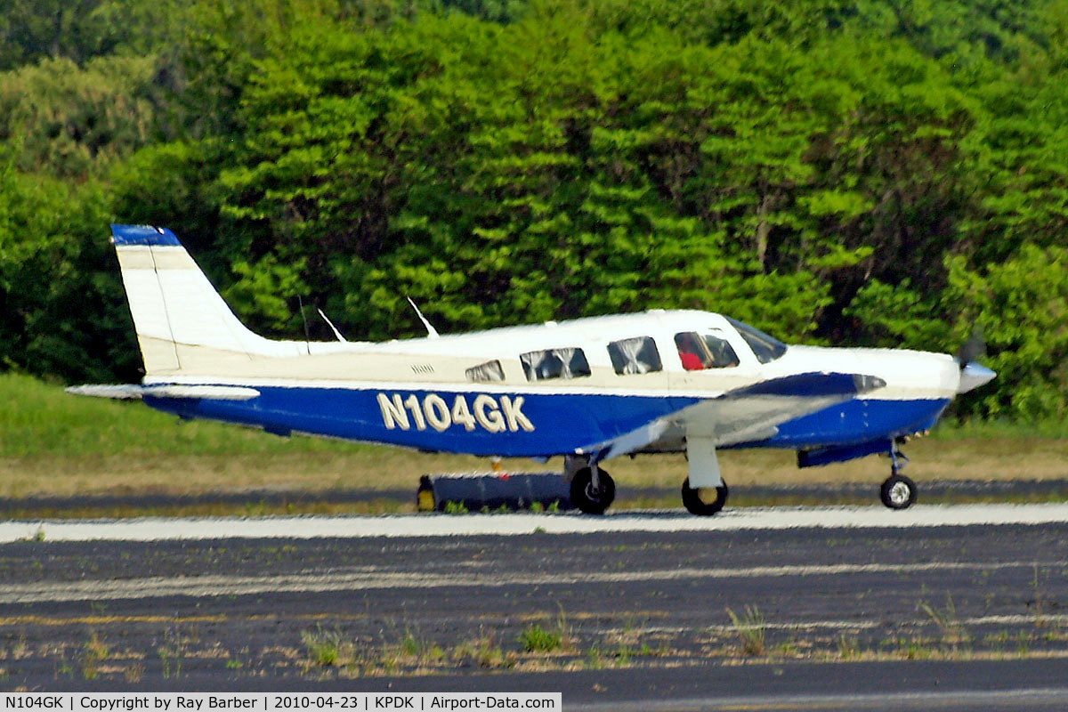 N104GK, 1977 Piper PA-32R-300 Cherokee Lance C/N 32R-7780461, Piper PA-32R-300 Lance [32R-7780461] Atlanta-Dekalb Peachtree~N 23/04/2010
