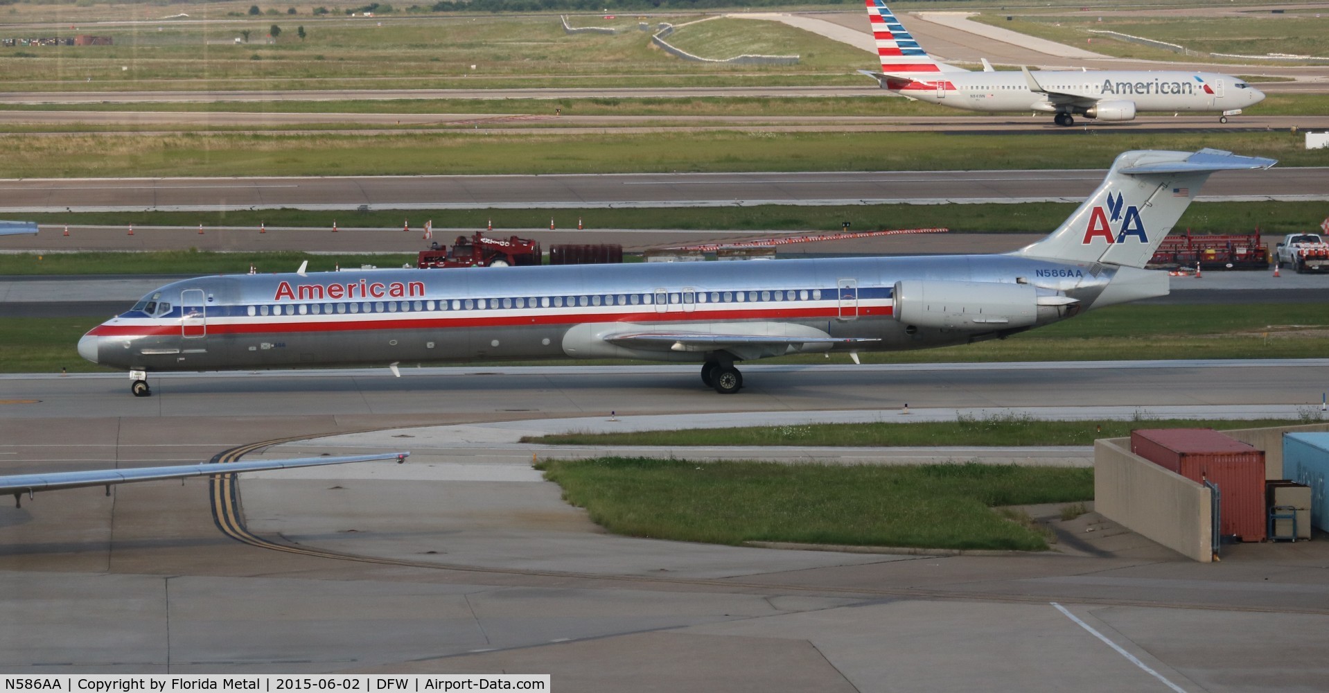 N586AA, 1991 McDonnell Douglas MD-82 (DC-9-82) C/N 53249, American