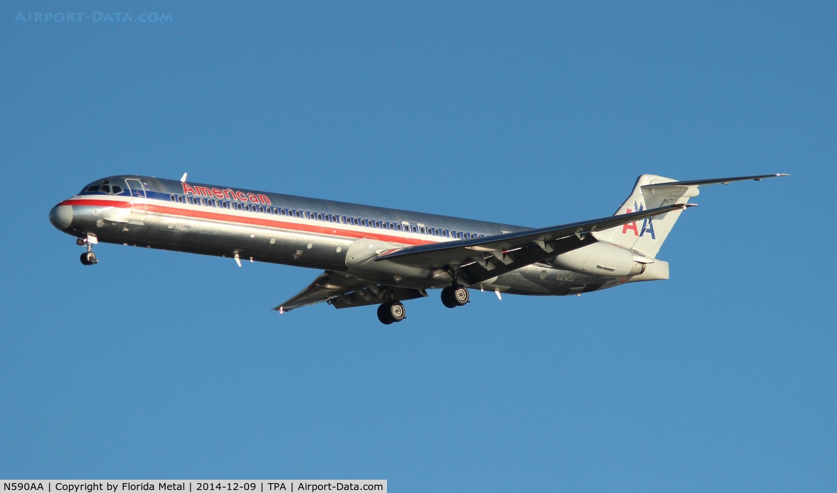 N590AA, 1991 McDonnell Douglas MD-83 (DC-9-83) C/N 53253, American