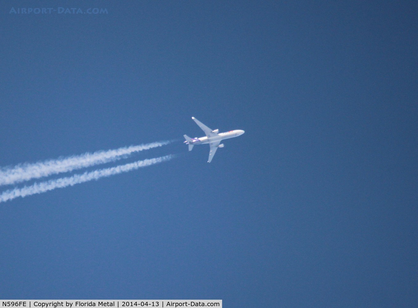 N596FE, 1993 McDonnell Douglas MD-11F C/N 48554, Fed Ex MD-11F flying over Orlando from Memphis to San Juan PR at 35,000 ft