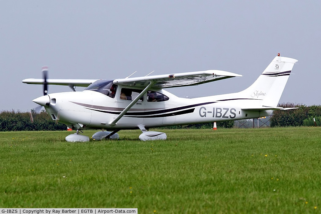 G-IBZS, 1999 Cessna 182S Skylane C/N 18280529, Cessna 182S Skylane [182-80529] Booker~G 09/06/2007