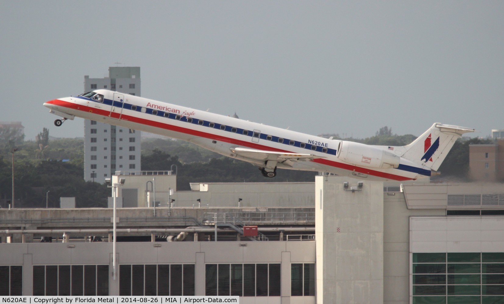 N620AE, Embraer ERJ-145LR (EMB-145LR) C/N 145102, American Eagle