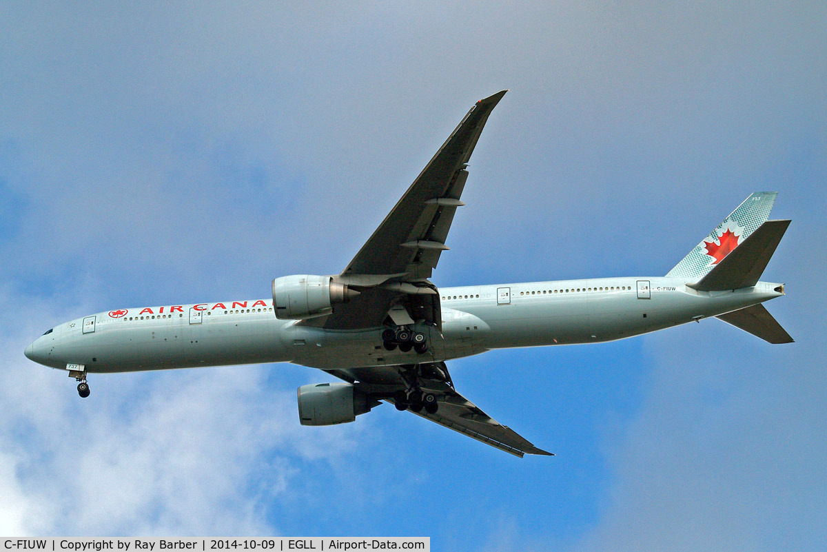 C-FIUW, 2008 Boeing 777-333/ER C/N 35249, Boeing 777-333ER [35249] (Air Canada) Home~G 09/10/2014. On approach 27R.