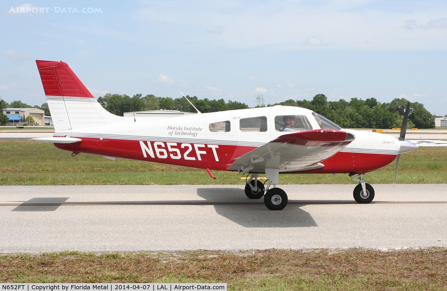 N652FT, 2014 Piper PA-28-181 Archer III C/N 2843756, FIT PA28