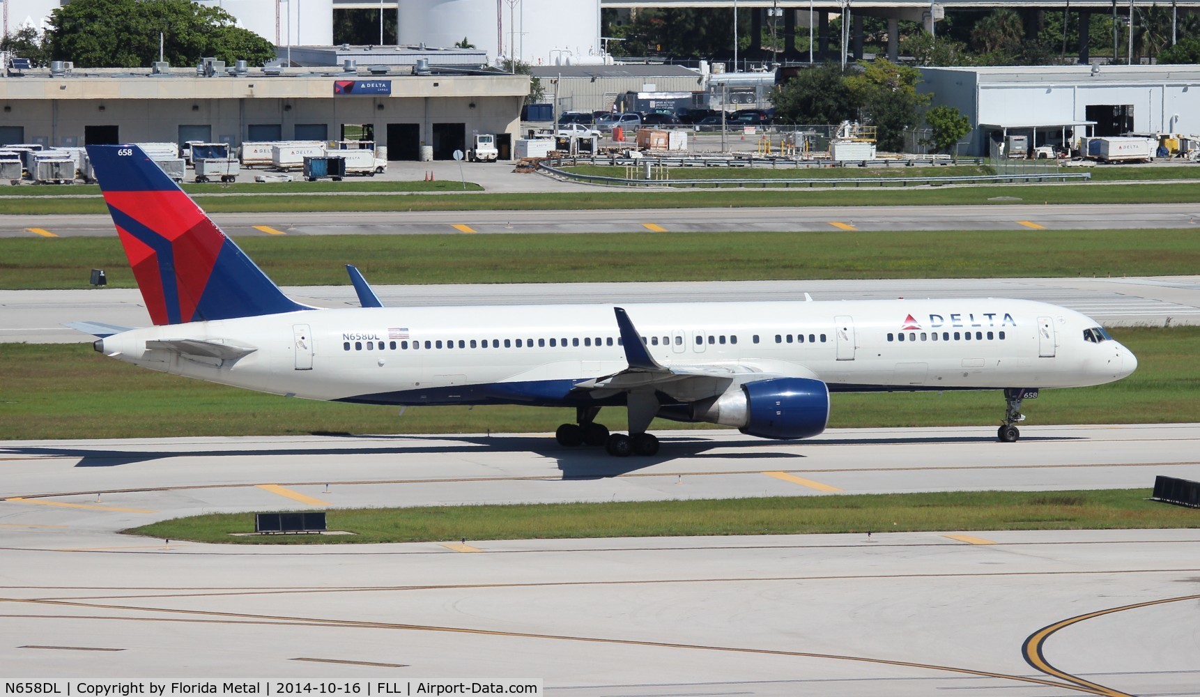 N658DL, 1990 Boeing 757-232 C/N 24420, Delta