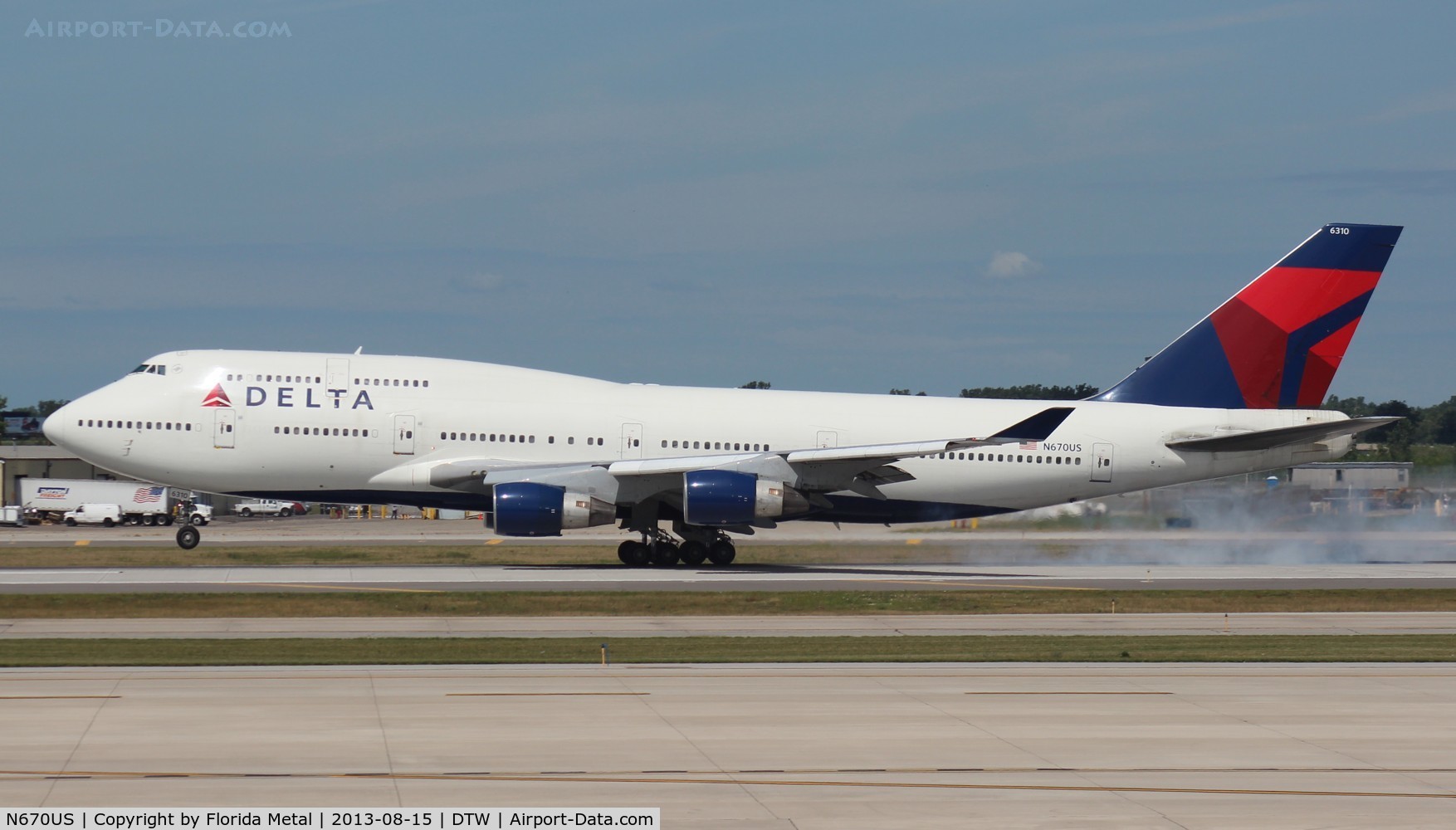 N670US, 1990 Boeing 747-451 C/N 24225, Delta 747-400