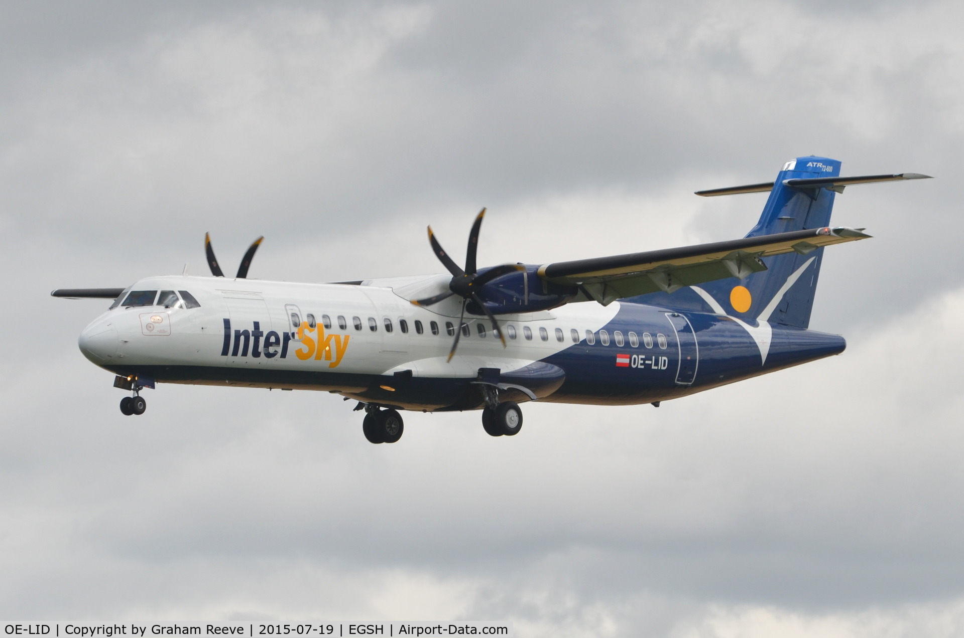 OE-LID, 2013 ATR 72-600 C/N 1042, About to land at Norwich.