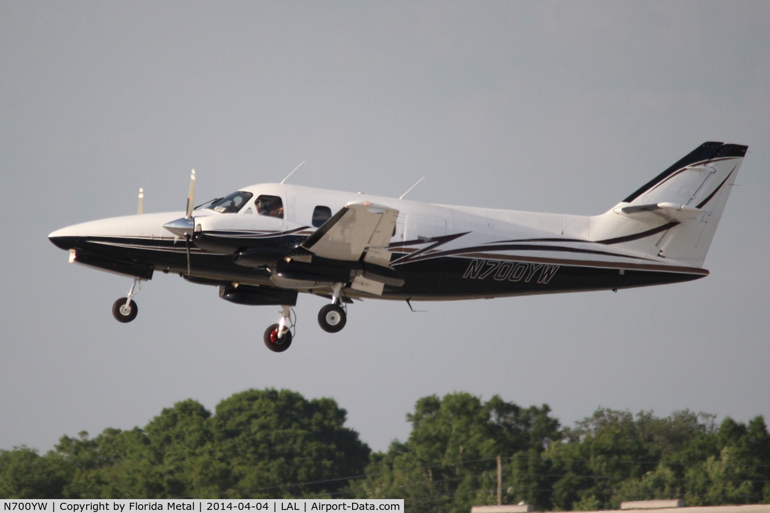 N700YW, 1979 Rockwell International 700 C/N 70029, Rockwell 700