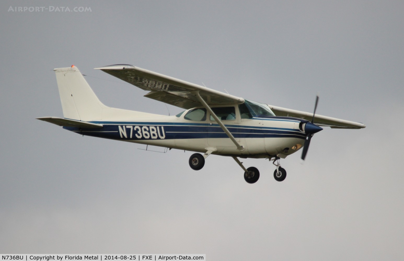 N736BU, 1977 Cessna R172K Hawk XP C/N R1722404, Cessna R172K