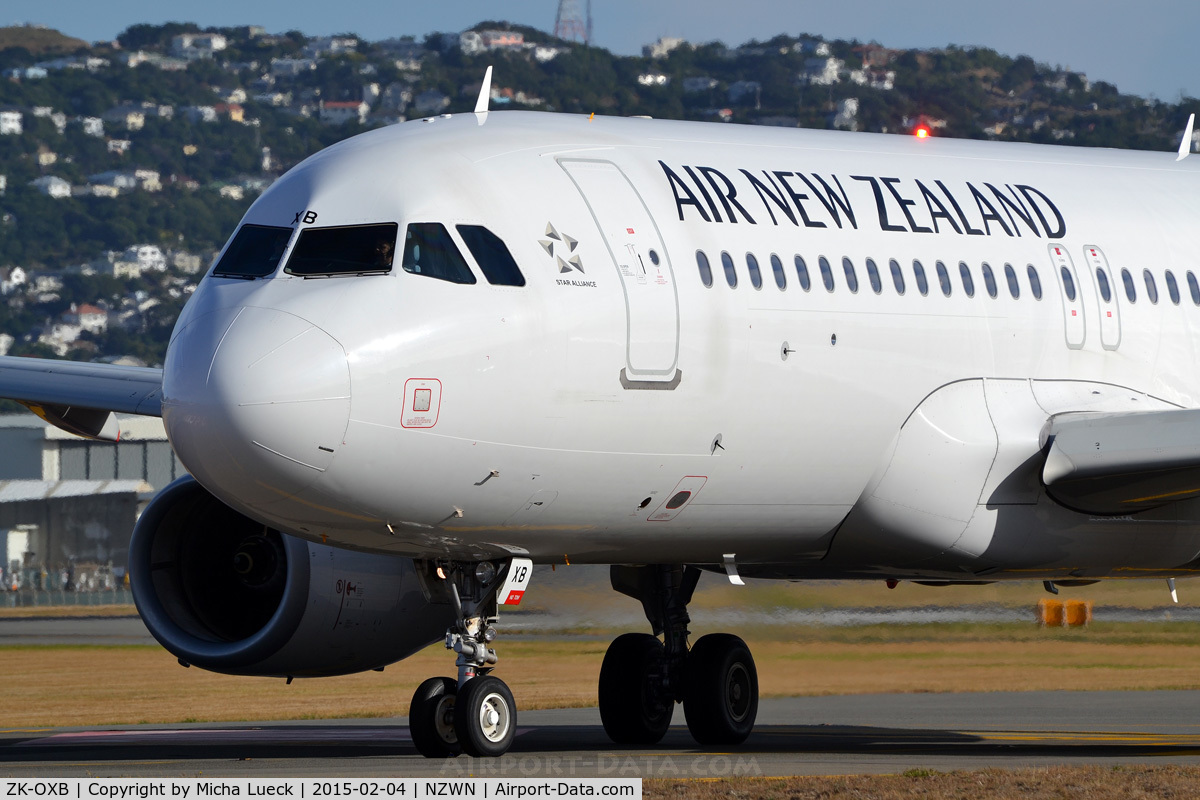 ZK-OXB, 2013 Airbus A320-232 C/N 5682, At Wellington
