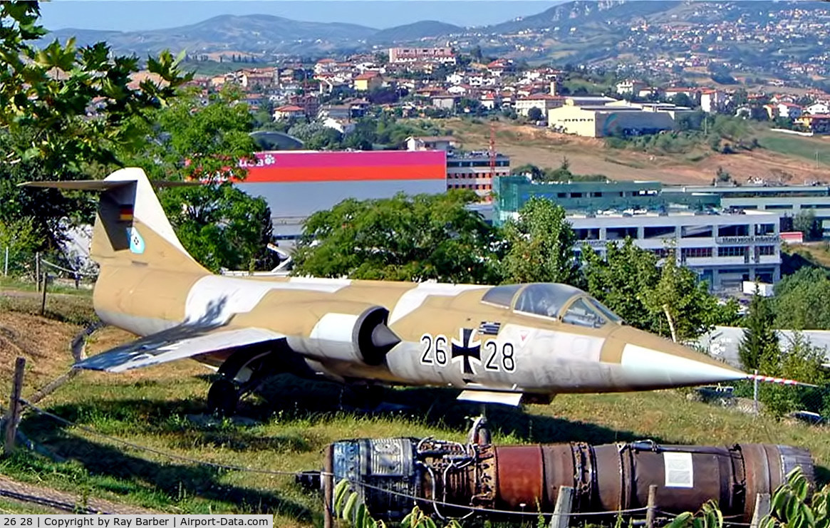 26 28, Lockheed F-104G Starfighter C/N 683-9180, Lockheed F.104G Starfighter [683-9180] (German Air Force) Cerbaiola/Emilia-Romagna~I 16/07/2004