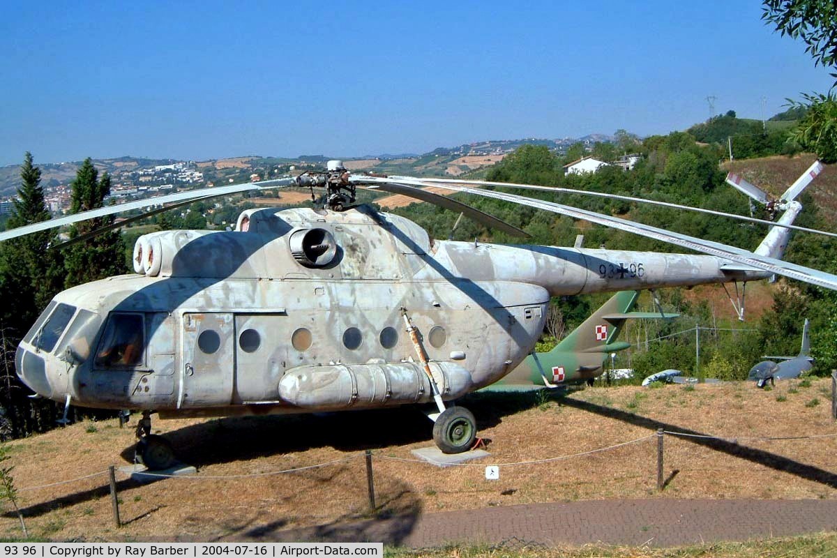 93 96, 1983 Mil Mi-9 C/N 340003, Mil Mi-9 [340003] (German Air Force) Cerbaiola/Emilia-Romagna~I 16/07/2004