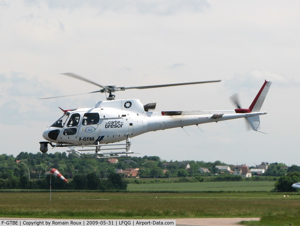 F-GTBE, Eurocopter AS-350B-3 Ecureuil Ecureuil C/N 3215, Take off