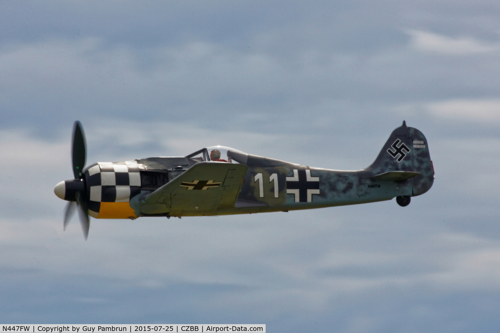 N447FW, Focke-Wulf Fw-190A-8 C/N 739447, Fly-by