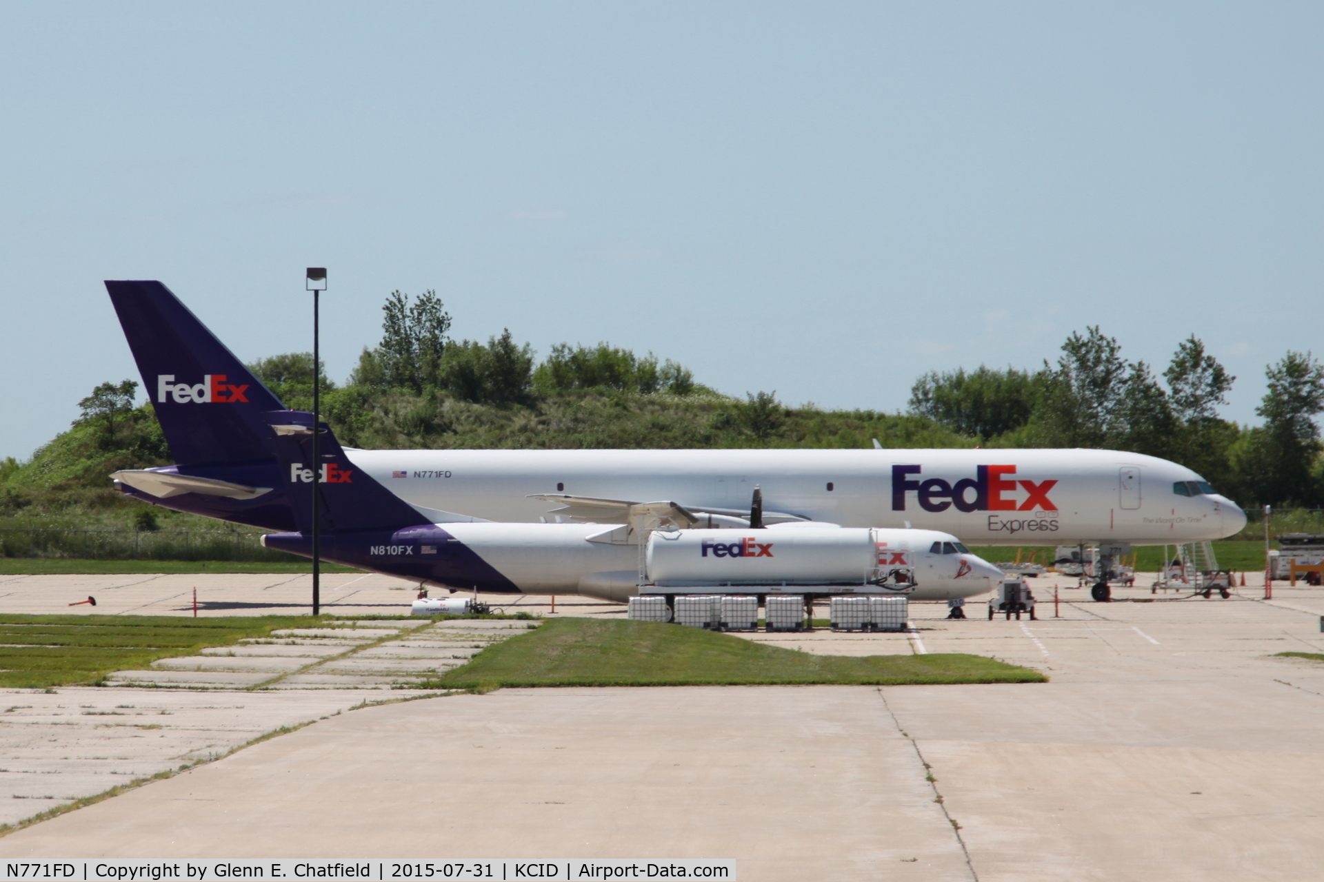 N771FD, 1990 Boeing 757-222 C/N 24799, Parked at the FedEx ramp