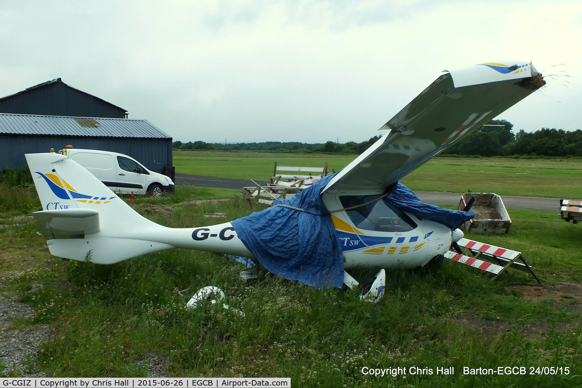 G-CGIZ, 2010 Flight Design CTSW C/N 8512, wreackage of CGIZ which crashed on landing at Barton