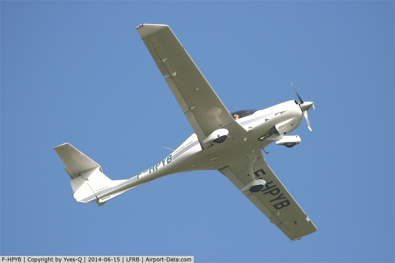 F-HPYB, 2012 Diamond DA-40 Diamond Star Diamond Star C/N DA-289, Diamond DA-40 Diamond Star, Take off rwy 07R, Brest-Bretagne airport (LFRB-BES)