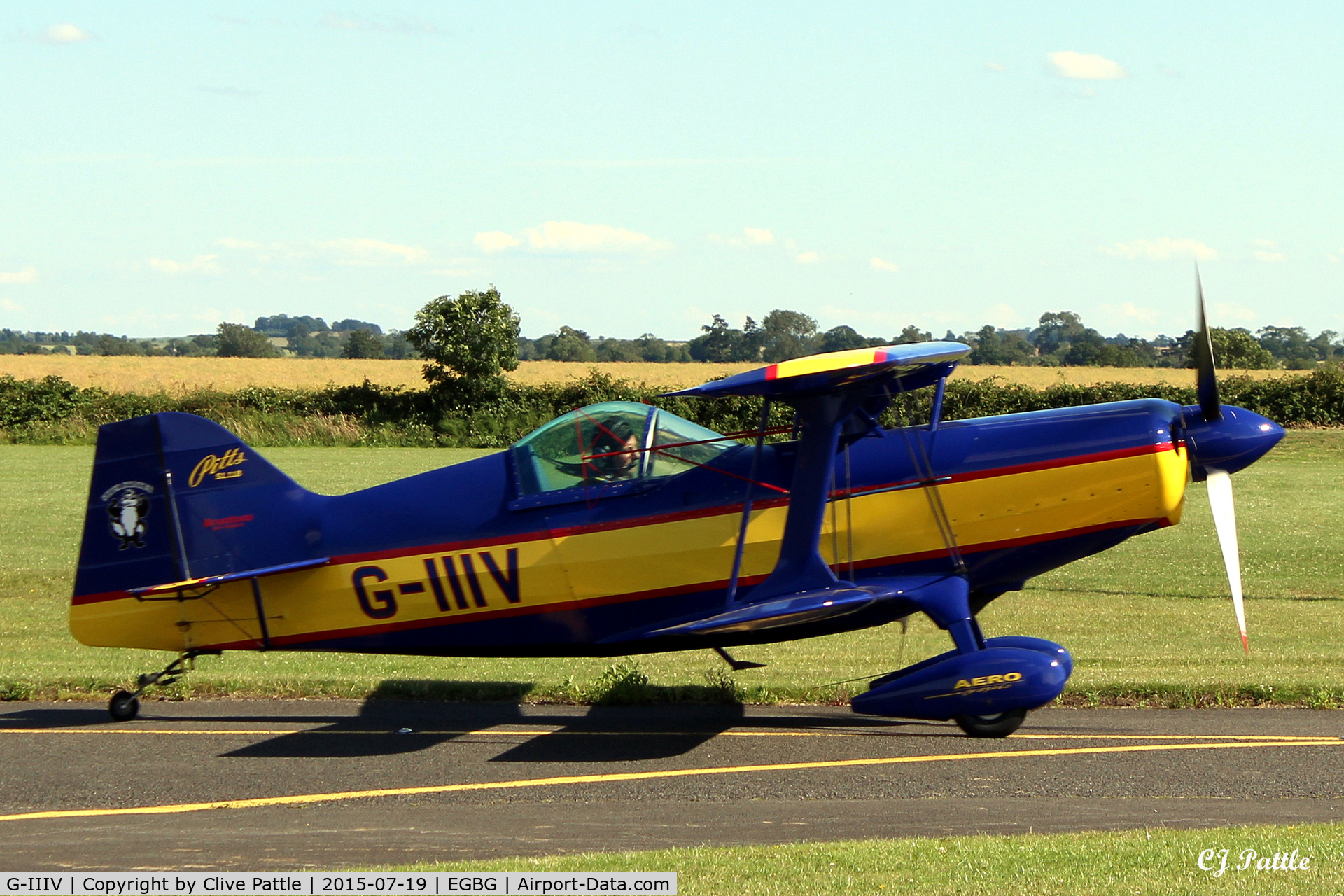 G-IIIV, 2002 Pitts S-1-11B/260 Super Stinker C/N PFA 273-13005, In action at Leicester EGBG