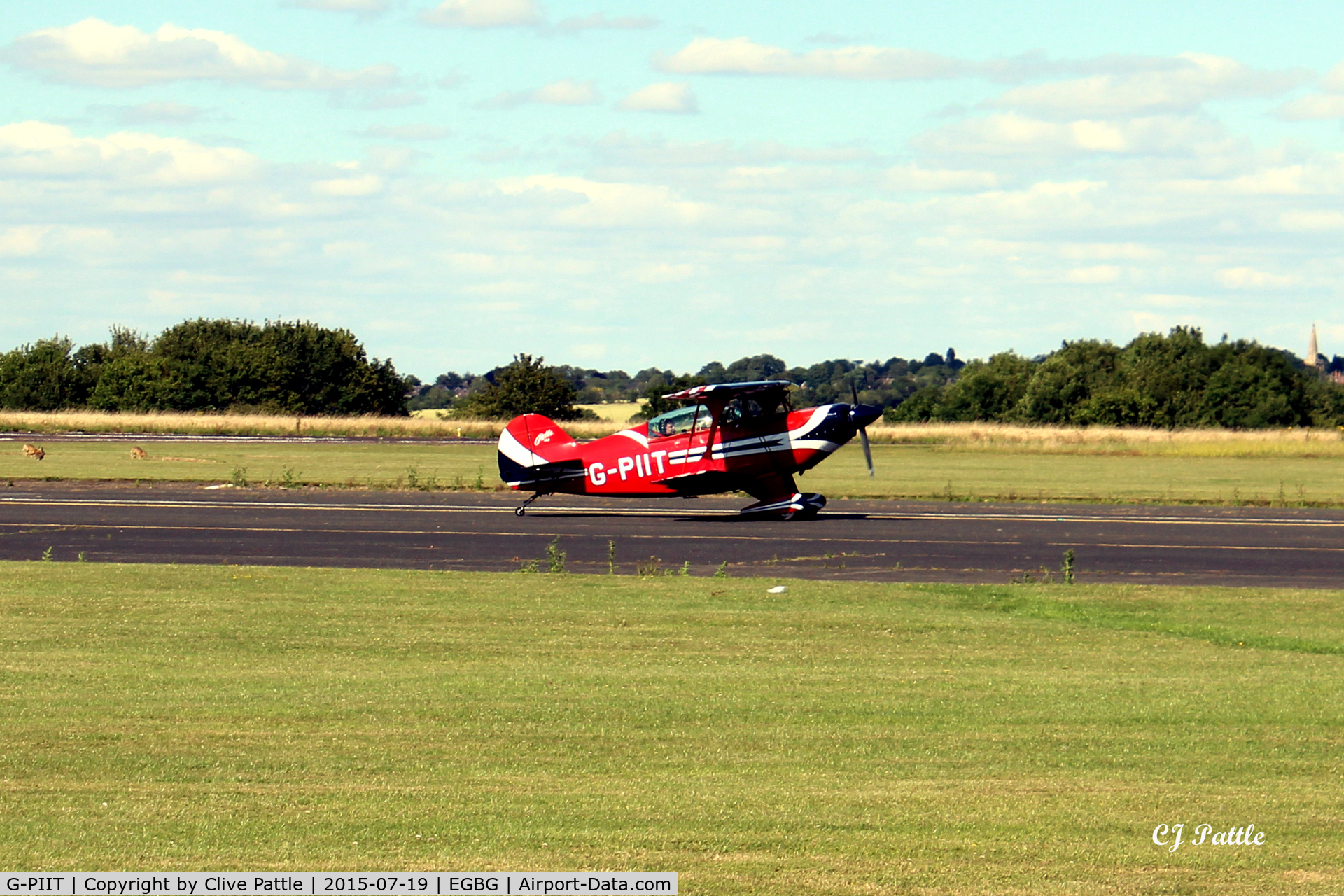 G-PIIT, 1986 Pitts S-2 Special C/N 1984, On the move at Leicester EGBG