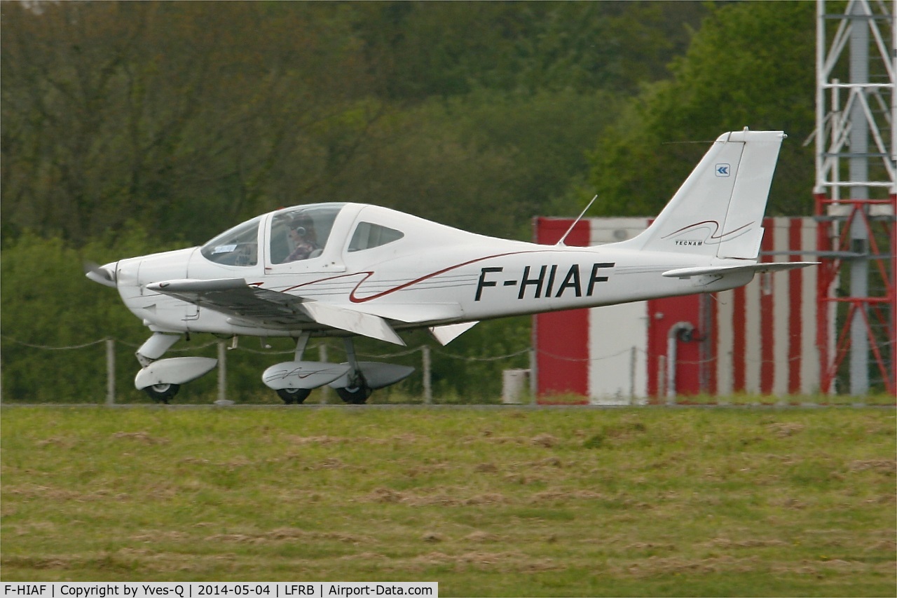 F-HIAF, Tecnam P-2002JF Sierra C/N Not Found F-HIAF, Tecnam P2002 JF, Landing rwy 25L, Brest-Bretagne Airport (LFRB-BES)