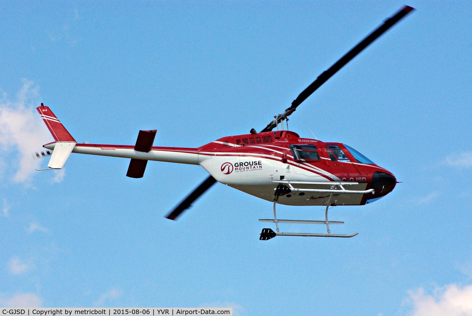 C-GJSD, Bell 206B JetRanger II C/N 883, Landing at YVR,previously registered as C-FKKM