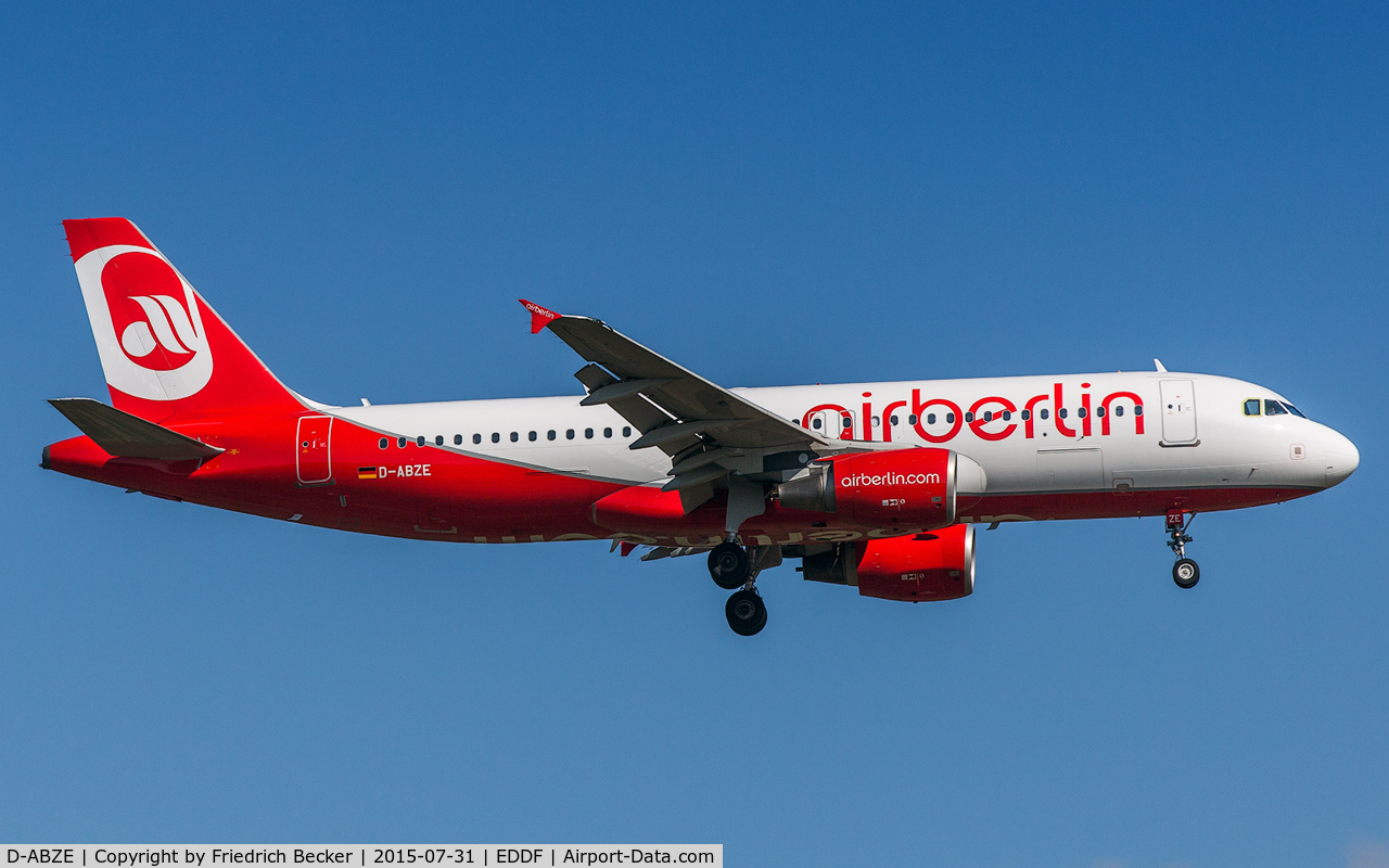 D-ABZE, 2008 Airbus A320-216 C/N 3464, on final RW07R