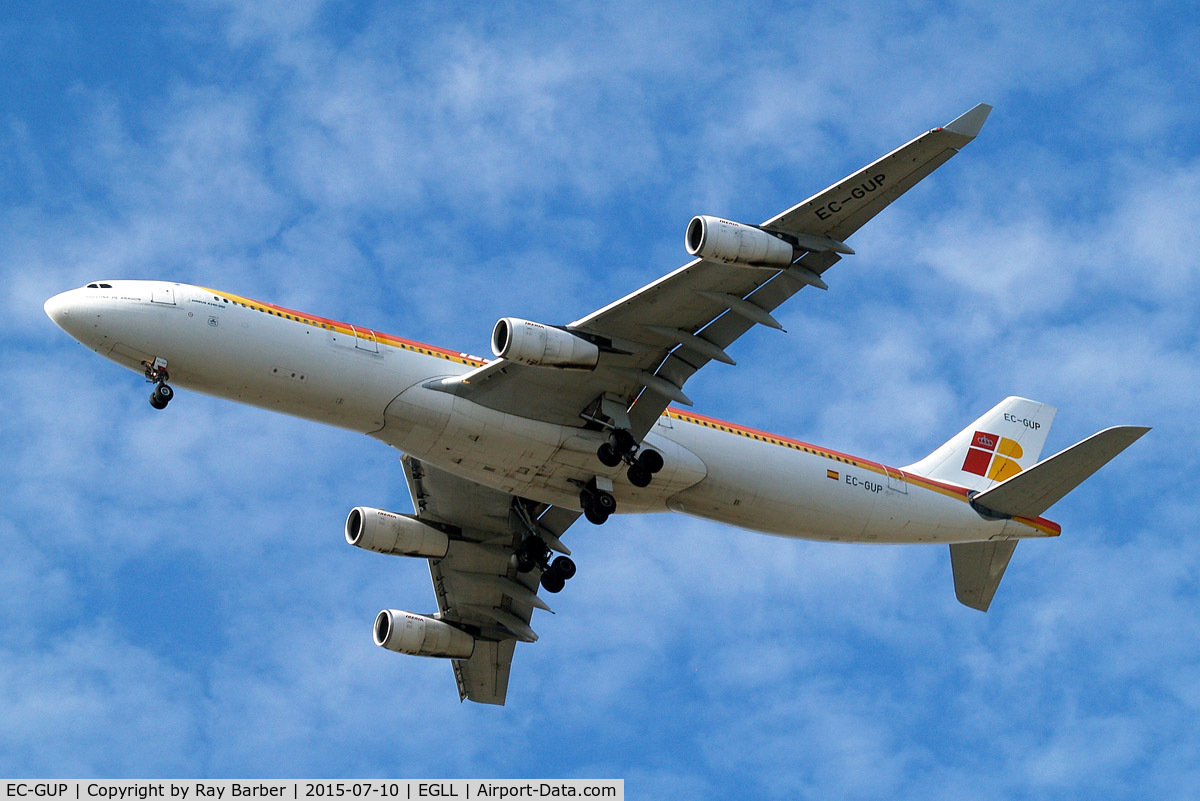 EC-GUP, 1998 Airbus A340-313X C/N 217, Airbus A340-313X [217] (Iberia) Home~G 10/07/2015. On approach 27R.